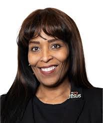 Regina Faison's Instagram, Twitter & Facebook