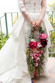 If you're going to build your cheap wedding bouquets with grocery store flowers, you need to know a few things. This Wedding In Positano Highlights The Region S Natural Beauty Destination Wedding Details Diy Wedding Bouquet Beach Wedding Bouquets Wedding Bouquets