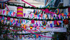 Oferece como elementos dignos de nota a imagem do santo patrono, poupada pelo. Santo Antonio E Sao Joao O Que Muda Nos Santos Populares Com A Pandemia Zap