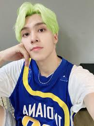 I gave a few NCT members some new hair colors! Tell me which designs you  like the best. Give me some ideas in the comments