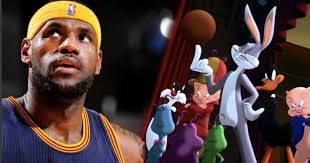 With lebron james, don cheadle, cedric joe, khris davis. Befutott Az Elso Kedvcsinalo A Space Jam Folytatasahoz Amelyben Lebron James Leleplezi Az Uj Csapat Vadiuj Mezet