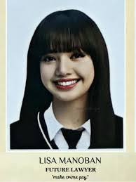 Lisa Lalli's Instagram, Twitter & Facebook