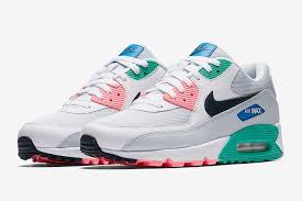 Nike S Air Max 90 Hits South Beach Nike Air Max 90 White Nike Air Max Nike Air