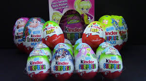 Kinder Surprise Maxi Eggs Batman Minions Besttoysurprises Batman Minion Kinder Surprise Eggs