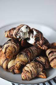 This Goth Croissant Is Going To Satisfy Your Inner Angsty Teenager Food Easy Meals Yummy Food Dessert