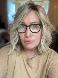 Jodie Grady's Instagram, Twitter & Facebook