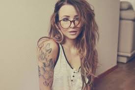 Beautiful Upper Arm Flower Tattoo For Women Tattoos For Women Flowers Beautiful Tattoos Upper Arm Tattoos