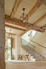 La Poutre En Bois Dans 50 Photos Magnifiques Ferme Moderne Poutre Bois Renovation Maison