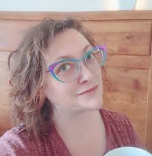 Tucson Artist Seeks Like-Minded Connections