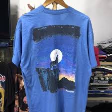 Camels are not only available in the desert or as. Vintage Marlboro Shirt 90s Gem