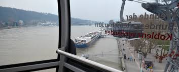 Mit der seilbahn (kostenpflichtig) von rüdesheim über die weinberge zum niederwalddenkmal, dann über das kloster marienthal zum kloster eberbach. Seilbahn