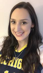 Dulce Armas's Instagram, Twitter & Facebook