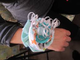 Wrist Corsage For Baby Shower Using Pacifier 2 Baby Washcloths And A Pacifier Holder Baby Shower Invitations For Boys Baby Washcloth Baby Shower