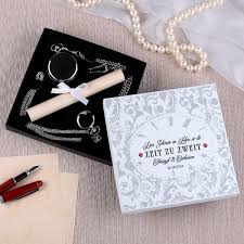 Gutschein Fur Zeit Zu Zweit In Personalisierter Geschenkbox Mit 2 Taschenuhren Entdeckt Bei Http Www Geschenke Online Geschenke Gutschein Basteln Gutscheine