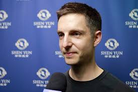 唱片公司总经理赞神韵：舞蹈音乐编排巧妙| 传统文化| 伦敦Eventim Apollo剧院| 大纪元