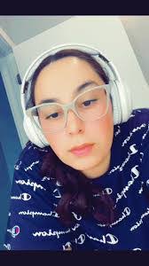 Jennifer Fleishman's Instagram, Twitter & Facebook