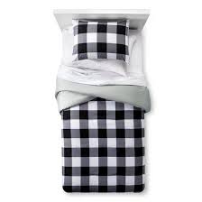 Black And White Checkered Comforter Big Bold Plaid Is A Handsome Choice In The Checkered Buffalo Comforter Set From Pillowfort This Comforter Comforter Sets Buffalo Plaid Bedroom Black Comforter