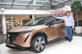 Introducing the nissan ariya awd electric crossover, coming in 2021. Videoprasentation Nissan Ariya Eine Elektrische Langstrecken Frequenzweiche Nach Welt