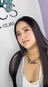 Mi bella Sharon luciendo sus extensiones de pestañas y pigmentación de  cejas ❤️‍🔥, Este dúo siempre será el mejor y el que todas necesitamos para  lucir fabulosamente exitosas 😏🫰🏻🌟, Ya son dos añitos ...
