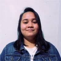 Nina Wick's Instagram, Twitter & Facebook