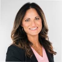 Annie Gregory's Instagram, Twitter & Facebook