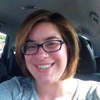 Karen Breuer (shortpink)