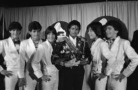 Ray reyes era quizá una de las mejores voces que tuviera menudo en su historia. Nniyta1bre9tym