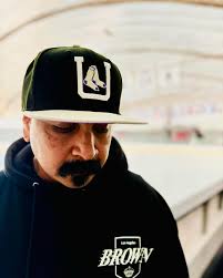 We call this one “Brown” great work done by my brother @djmach716 remember  I said from LA to Buffalo! #newera #bufflao #newyork #utica #sox #brownie  #23 #gkg #lakings #laallday #djmach #capfiend #latobuffalo