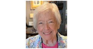 Dolores Emery's Instagram, Twitter & Facebook