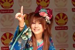 田中れいな - Wikipedia