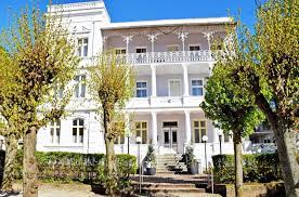435 likes · 242 were here. Appartementhaus Sellin Ostseebad Sellin Aktualisierte Preise Fur 2021