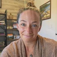 Laura Pyne's Instagram, Twitter & Facebook