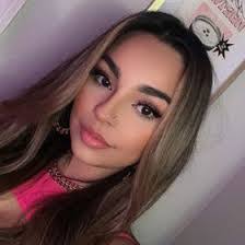 Desiree Contreras's Instagram, Twitter & Facebook