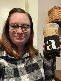 Petra Potter's Instagram, Twitter & Facebook