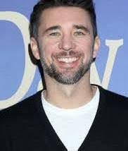 I am soooo going to miss Billy Flynn when he leaves 😌