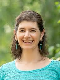 Ellen Hultgren's Instagram, Twitter & Facebook