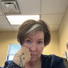 Using natural materials to improve pot drainage and deter pests