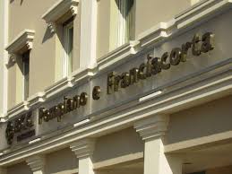 Indirizzo, numero di telefono, fax, codice postale, indirizzo del sito web, orario di lavoro, foto dell'ufficio. Riforma Delle Bcc Pompiano Punta I Piedi Vogliamo Contare Di Piu Corriere It