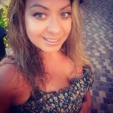 Wendy Potter's Instagram, Twitter & Facebook