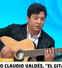 No estamos acá para competir con nadie, ni para reemplazar a nadie, estamos para compartir y difundir. El Gitano Reaparecio En Viva La Pipol Y Volvio A Encantar A Los Televidentes Con Su Voz