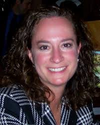 Lori Hecht's Instagram, Twitter & Facebook