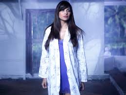 Jessica vient de perdre son mari. Alone Photos Hd Images Pictures Stills First Look Posters Of Alone Movie Filmibeat