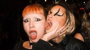 Darrell Gomez's Instagram, Twitter & Facebook