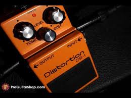 Ds1 is the primary digital telephone standard used in the united states, canada and japan and is able to transmit up to 24 multiplexed voice and data calls over telephone lines. Boss Ds 1 Youtube