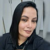 100+ perfis com “Stuart”