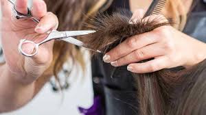 There are a whole lot of people who are regretting the decision they made to give themselves a haircut. Your Guide To Step Cutting And Layered Haircuts L Oreal Paris