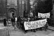 Lunedì di protesta a roma, a montecitorio in piazza ristoratori e imprenditori dello spettacolo viaggiante. 7 Mai 1989 Proteste Gegen Wahlfalschung In Der Ddr Heinrich Boll Stiftung