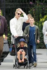 After dating a few years they exchanged wedding. Die 82 Besten Ideen Zu Cate Blanchett Family In 2021 Cate Blanchett Echt Jetzt Paparazzi