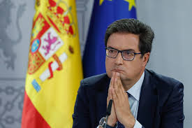 Los sindicatos reclaman al Gobierno "ofertas extraordinarias" de empleo público por la regularización masiva de inmigrantes