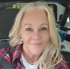 Best place to get a haircut? I want a trim and curtain bangs. Tia